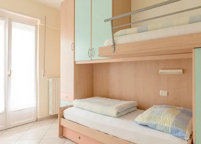 Terry Hotel apartamentowy Tremosine