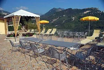 Hotel apartamentowy Terry Tremosine